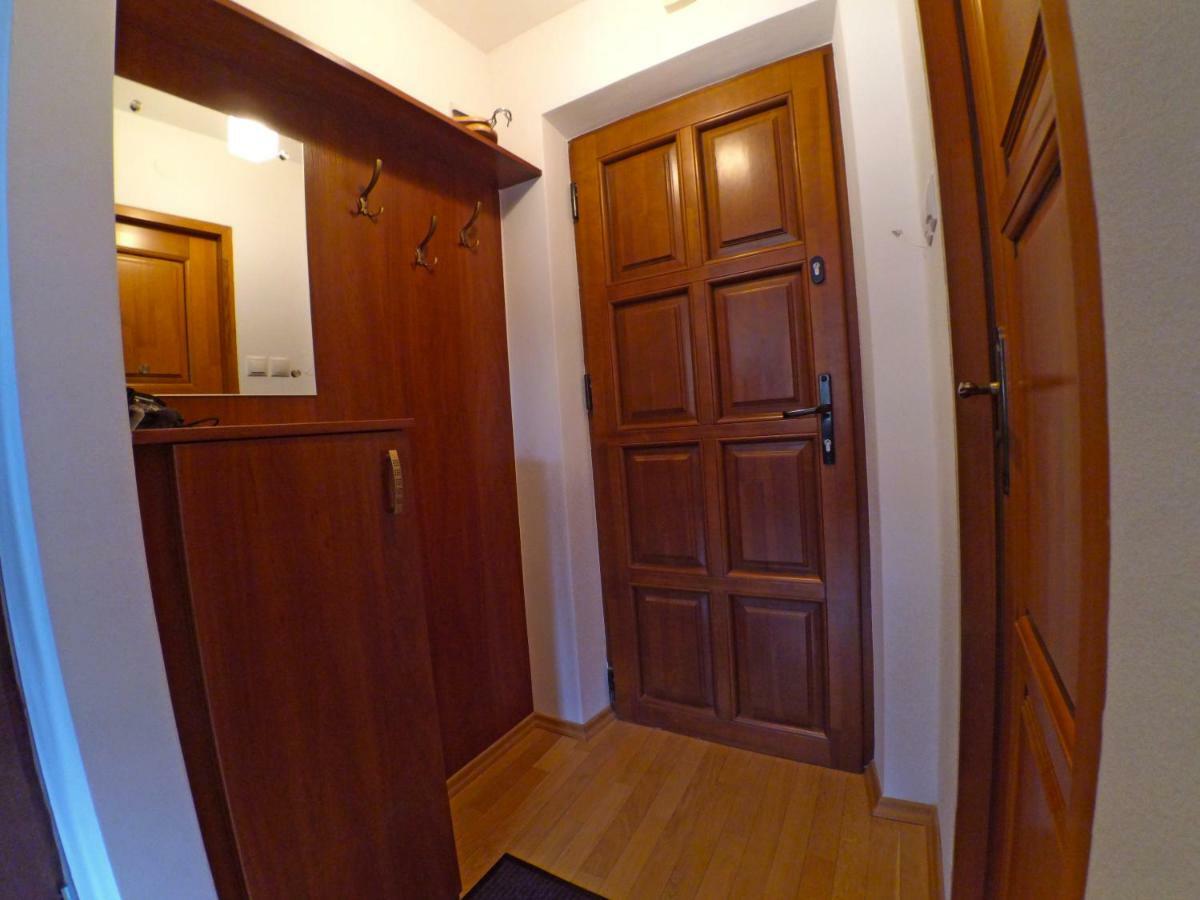 Apartament Columbus Apartment Ustrzyki Dolne Bagian luar foto